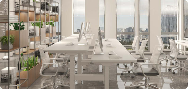 Height-adjustable desk &amp; Co. - These are the advantages for your company