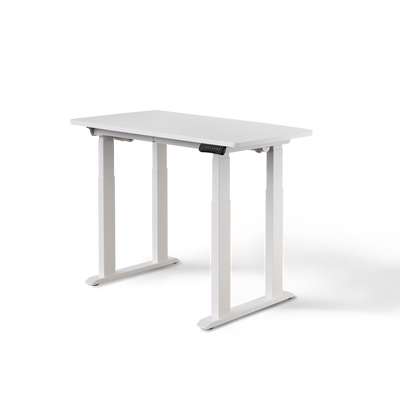DESKSPACE Titan elektrisch höhenverstellbarer Schreibtisch mit 4 stabilen Beinen, Dual-Motor-Antrieb, 200 kg Tragkraft, Memory-Steuerung und modernem Design