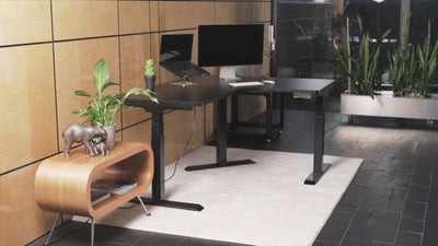 DESKSPACE Corner Elektrisch höhenverstellbarer Eckschreibtisch – modernes L-förmiges Design mit 3-Motoren, Hubkraft-150kg, ultraschneller Höhenverstellung, smarten Memory-Funktionen und Anti-Kollisionssystem