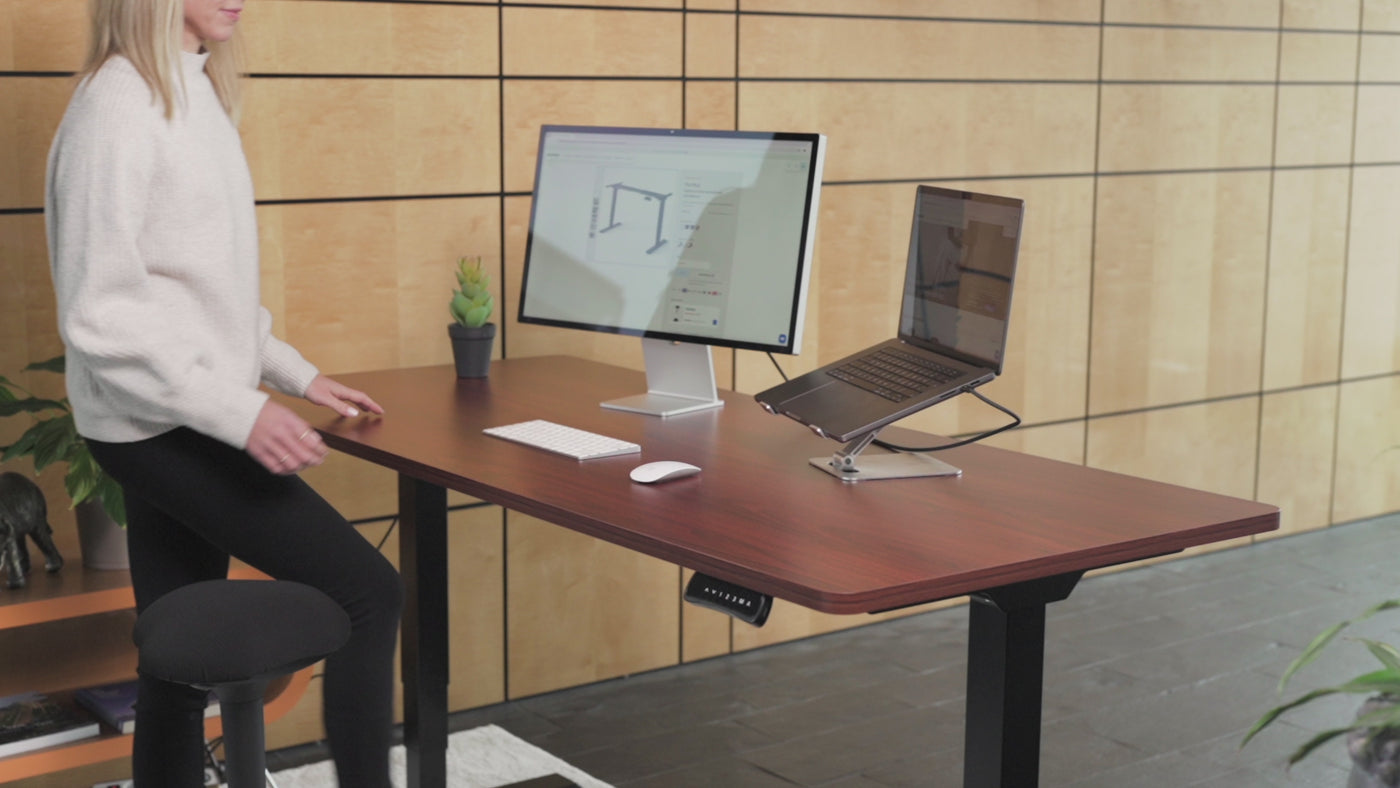 DESQUP PRO PLUS | Electrically height-adjustable desk 